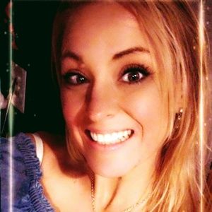 Meet your Posher, Nikki